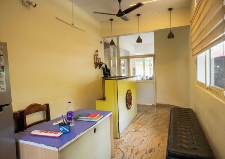 Reception 3, Hotel Poptavern Townbridge, Thiruvananthapuram
