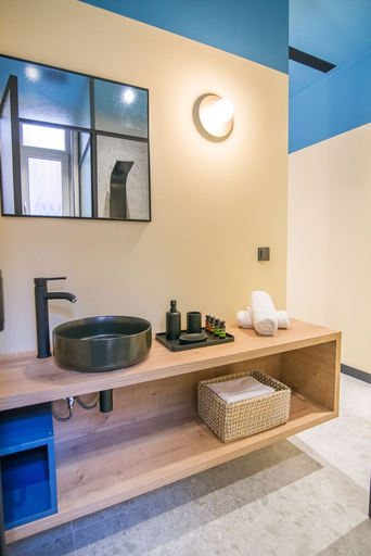 Bathroom 5, Metis Urbane Living Spaces, Attica