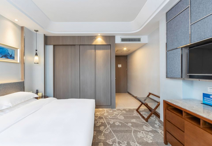 Bedroom 2, Kingkylin Club Hotel, Beijing