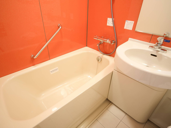 Bathroom 3, Comfort Inn Munakata, Munakata