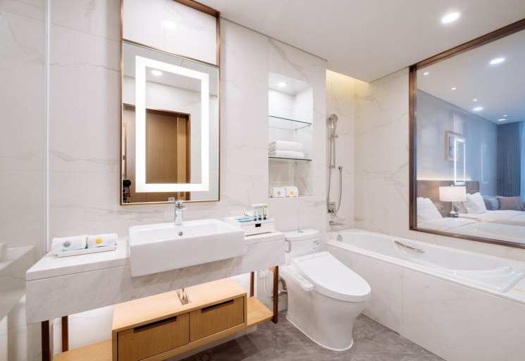 Bathroom 4, Cypress Garden, Shanghai