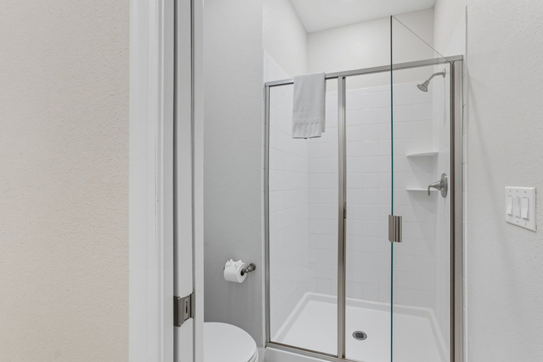 Bathroom 3, 5BR Townhome w/ Pool at Champions Gate, Osceola