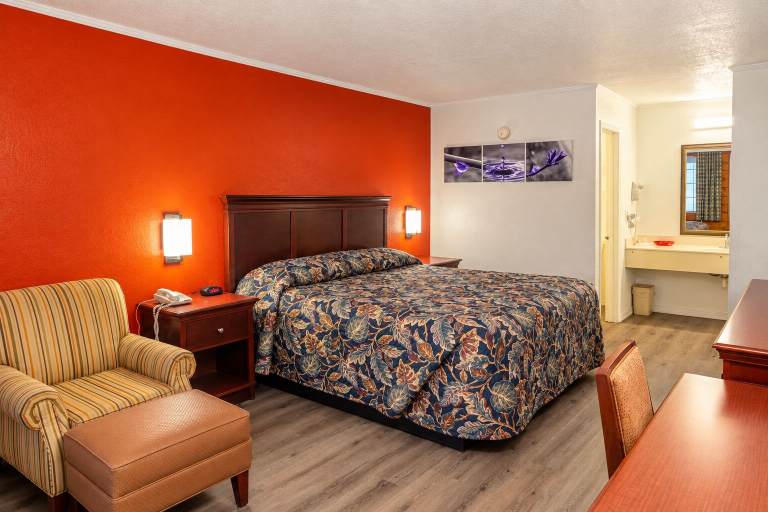 Room 5, American Inn Motel by Capital O Camden AL, Wilcox