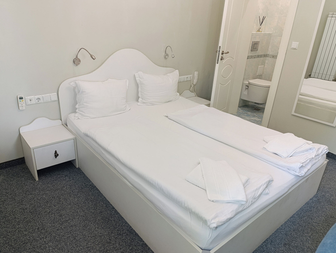 Bedroom 2, Hotel Belle Epoque Beach, Varna