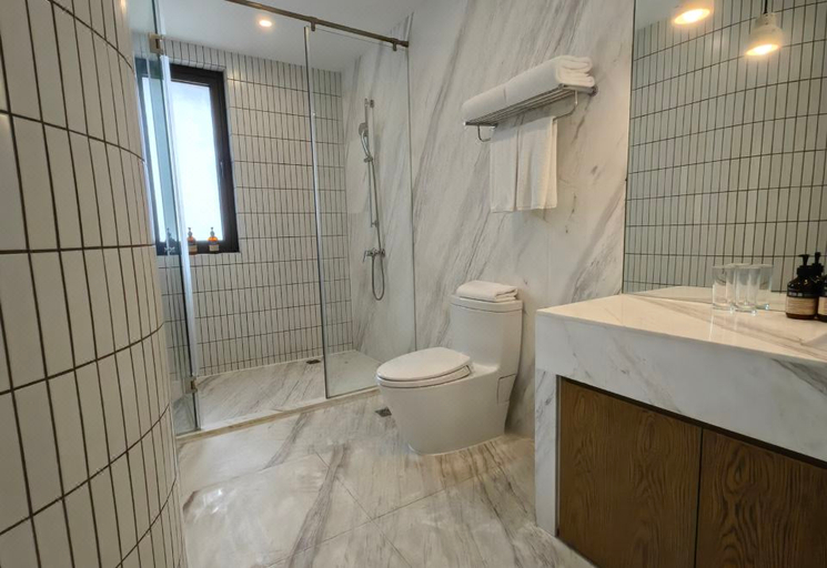 Bathroom 3, basePLUS-BINJIANG Serviced Apartment, Shanghai