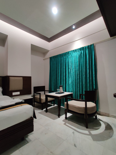 Bedroom 4, HOTEL SARATHARAJANS MADURAI, Madurai