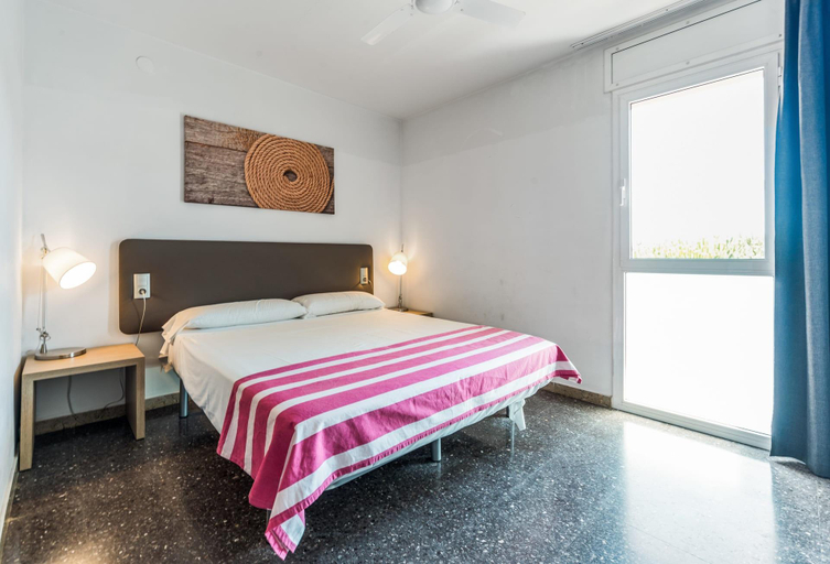 Bedroom 3, Pierre & Vacances Comarruga, Tarragona