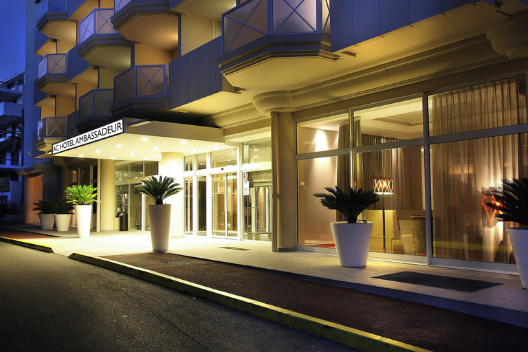 Exterior & Views 2, AC Hotel by Marriott Ambassadeur Antibes - Juan Les Pins, Alpes-Maritimes