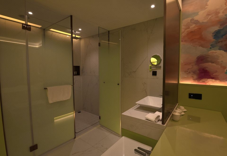 Bathroom 3, Jiuzhou International Hotel, Hegang