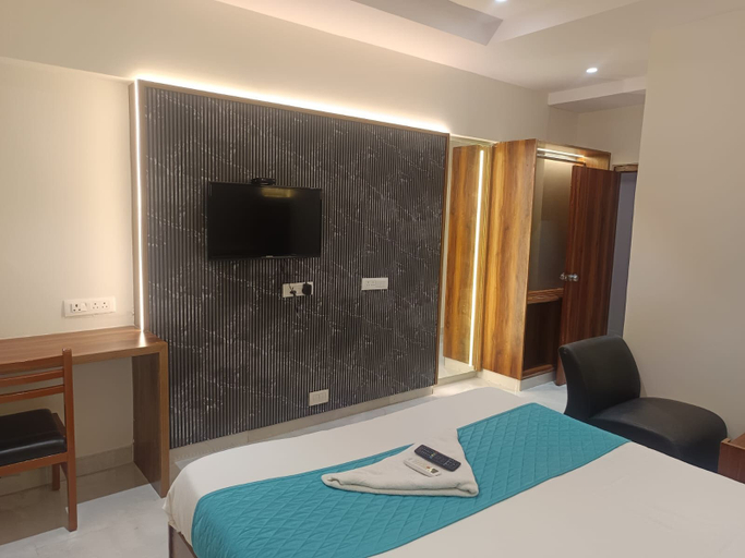 Room 5, The Wise Hotel, Hyderabad