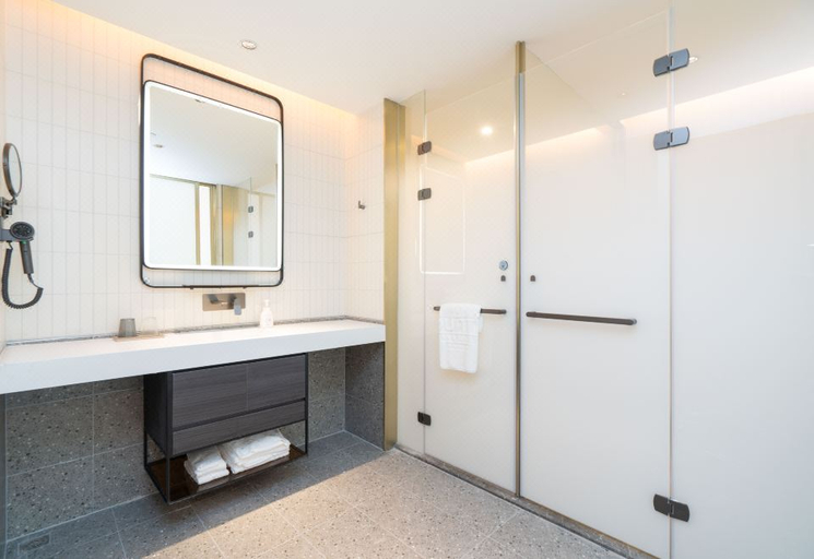 Bathroom 3, Country Inn & Suites by Radisson Wuhan Optics Valley Technology Convention and Exhibition Center, Wuhan