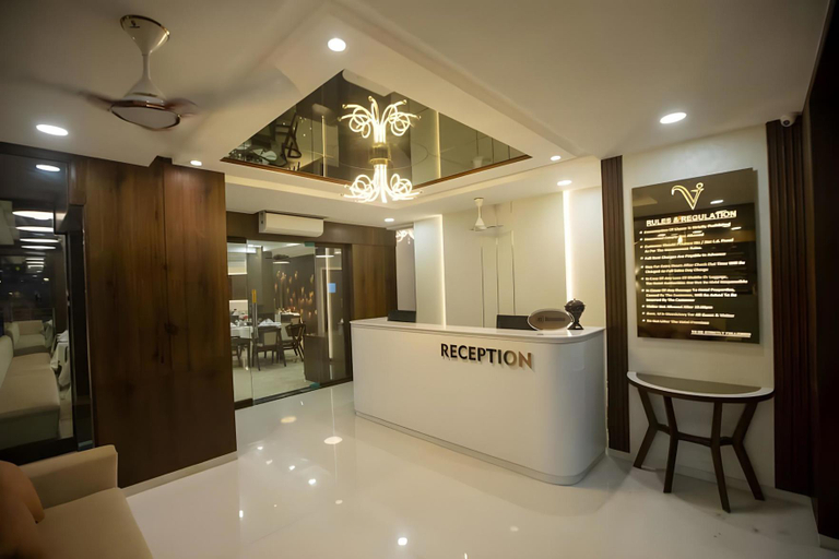 Others 5, VOXTON INN, Thane