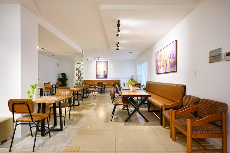 Food & Drinks 5, Amory Hotel Ben Thanh, Ho Chi Minh City