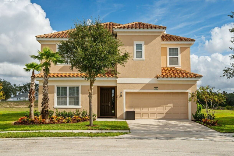 Exterior 3, Solterra 12 BDR 10 Suites 29 Guests Pool/spa, Polk