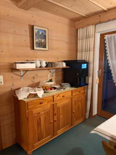 Others 5, Haus Bergfruhling, Reutte