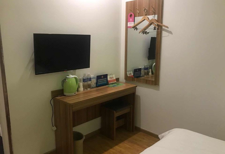 Bedroom 2, Rujia Court Hotel (Beijing Daxing Caiyu), Beijing