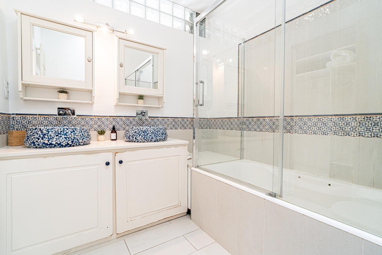 Bathroom 4, Villa Oasis El Terreno by PriorityVillas, Baleares