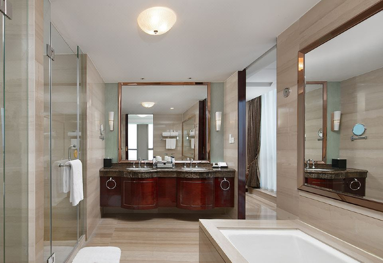Bathroom 4, Taiyuan International Parkview Hotel, Taiyuan