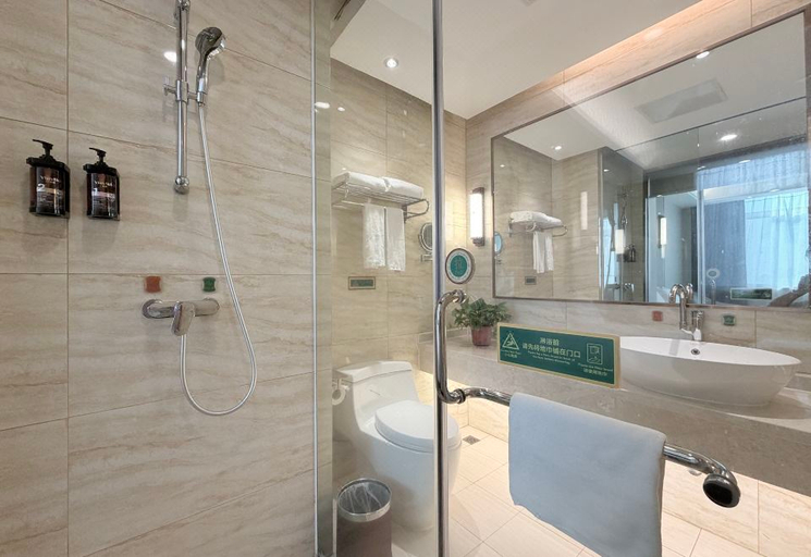 Bathroom 3, Vienna Hotel Hunan Yueyang Lingji Xingang Bonded area, Yueyang