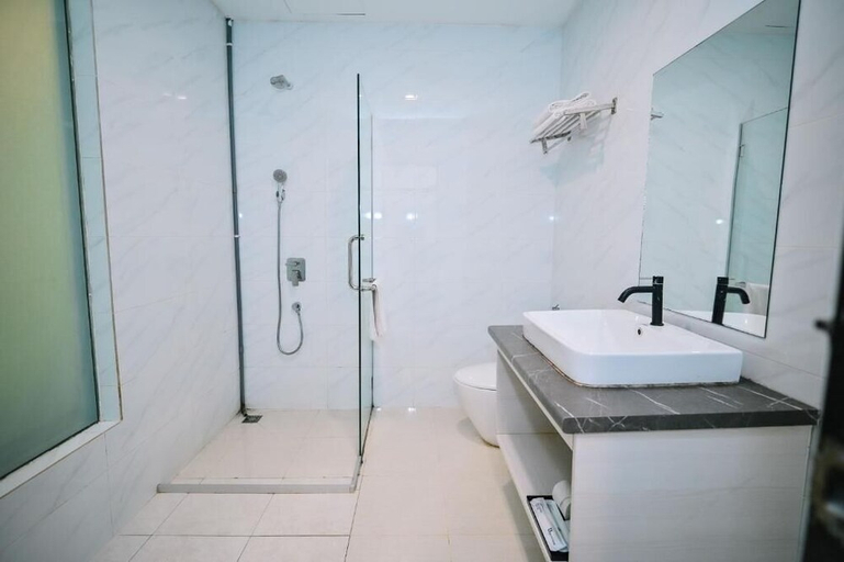 Bathroom 5, Kingston Hotel 5 @ Chow Kit, Kuala Lumpur