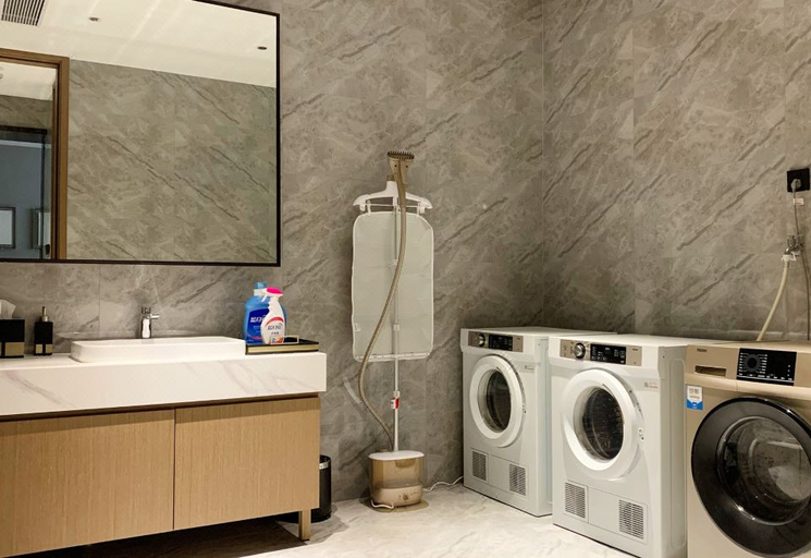 Bathroom 3, Huaxuanli Hotel (Shenzhen Universiade Center), Shenzhen