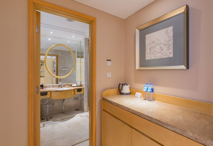 Bathroom 4, Raypar Yulong International Hotel, Beijing
