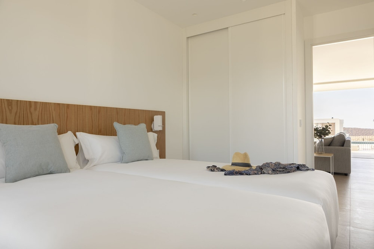 Bedroom 3, Kora Nivaria Beach, Santa Cruz de Tenerife