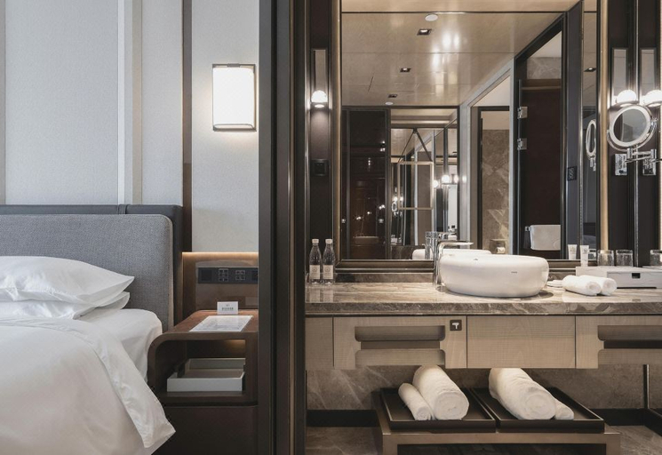 Bathroom 4, Hawaii International Hotel, Mudanjiang