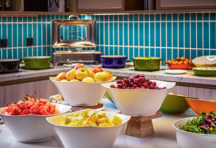 Food & Drinks 5, Home2 Suites By Hilton Xinjiang Kuche, Aksu