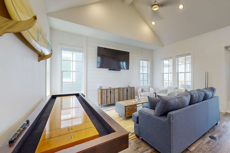 Living area 4, Palmilla Beach Resort-172 Sunrise Avenue, Nueces