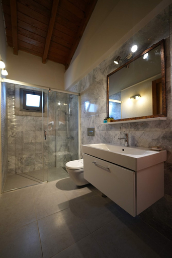 Bathroom 5, Lal Azure Alacati, Çeşme