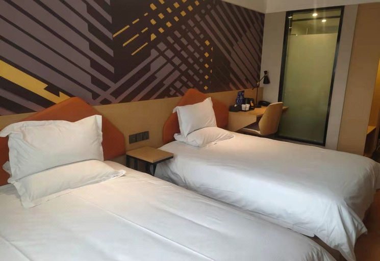 Bedroom 4, IU Hotel Lanzhou West Railway Station University of Science and Technology, Lanzhou