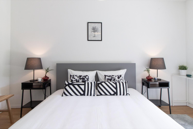 Bedroom 1, Modern 1 bedroom apartment at Le Bouveret. Self-checkin., Monthey