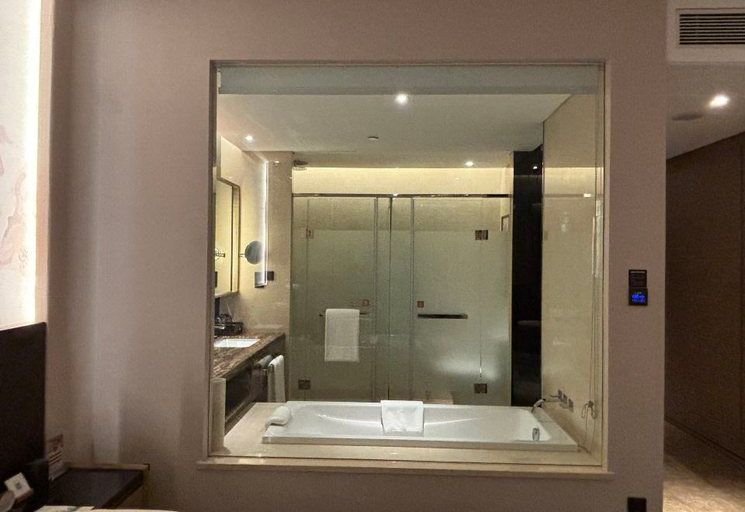 Bathroom 5, LONGYAN JINGHUA FLIPORT HOTEL, Longyan
