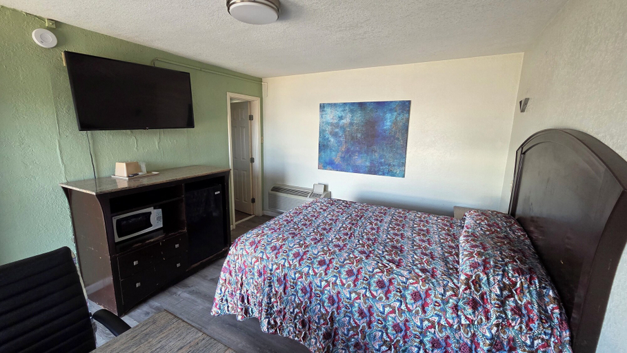Room 3, Flamingo Motel, El Paso