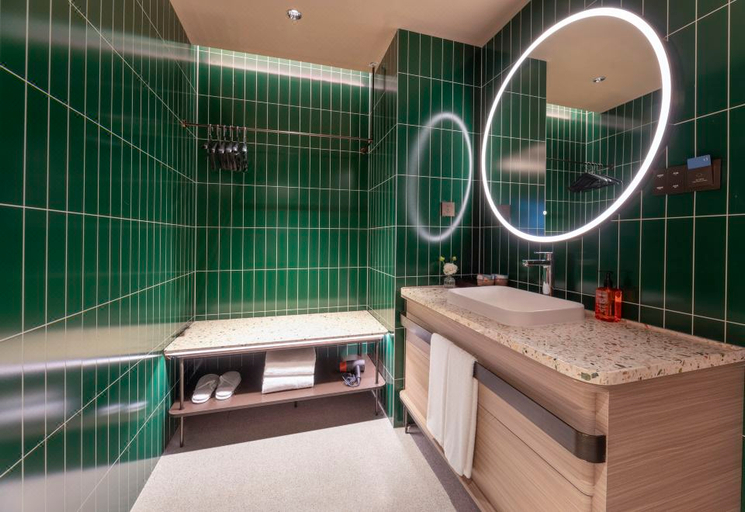 Bathroom 3, Orange Hotel Wuxi Xishan Yuanrong Plaza, Wuxi