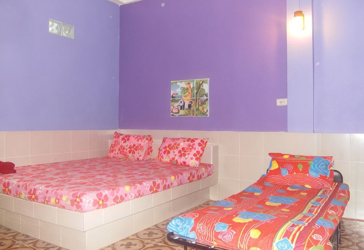 Bedroom 4, Rueang Sri Siri Guesthouse, Muang Sukhothai