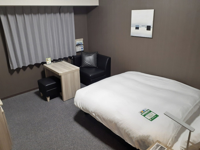 Bedroom 3, Hotel Route Inn Matsuyama Chuo -Katsuyama Dori-, Matsuyama