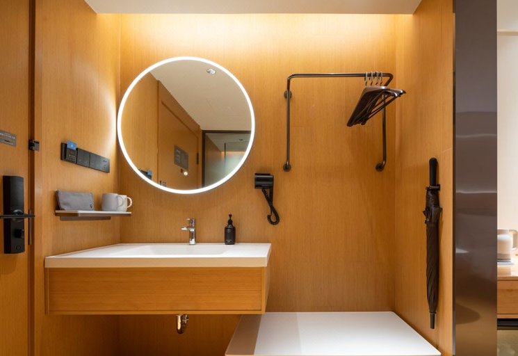 Bathroom 3, JI Hotel (Tianjin Xiaobailou ), Tianjin