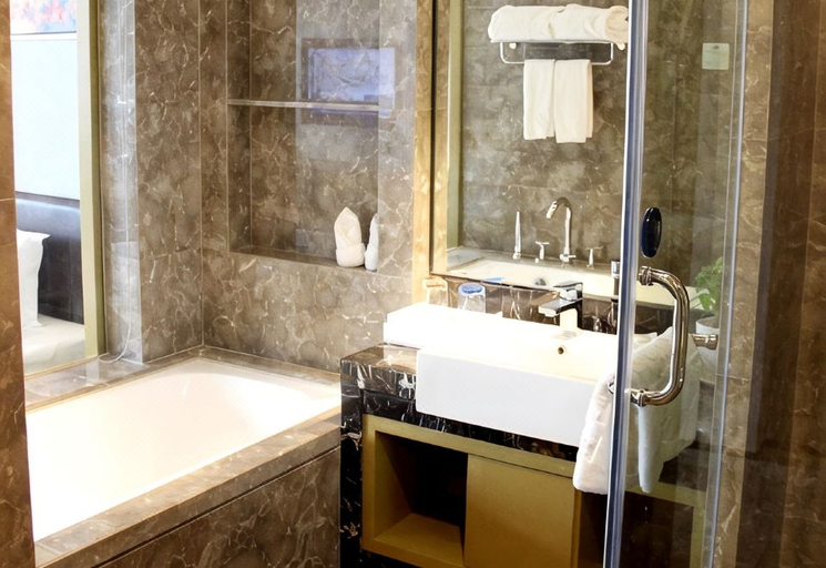 Bathroom 3, Tianyuan Junlong Hotel, Xiamen