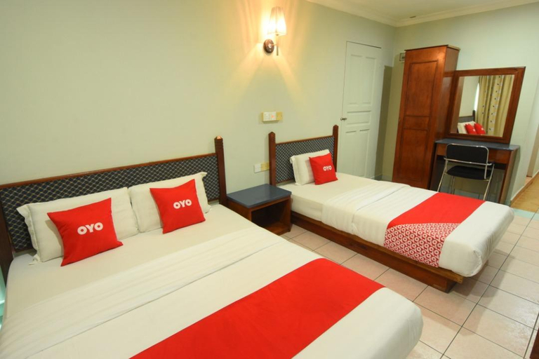Bedroom 3, Highway Inn, Mukah