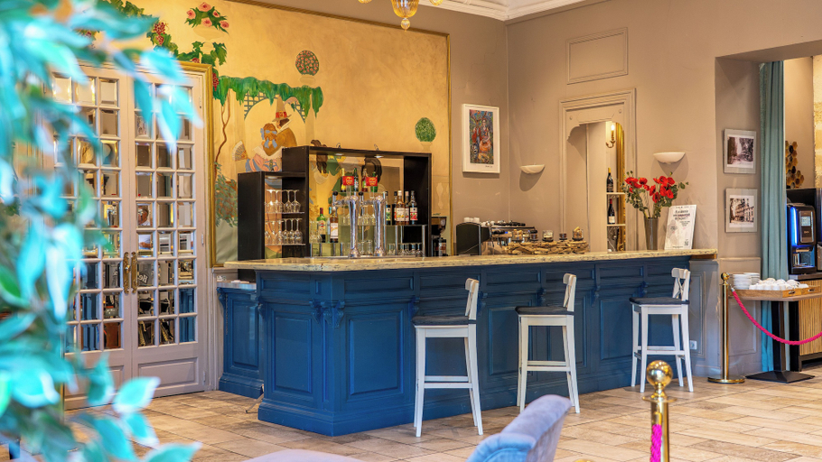 Food & Drinks 4, Le grand hôtel Molière, Hérault