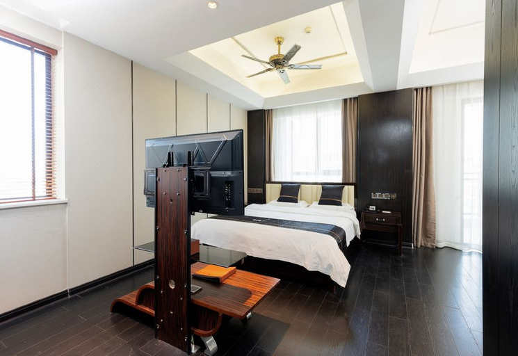 Bedroom 3, Xing'an Changfeng Hotel, Sanya