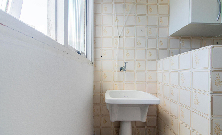 Bathroom, Apt 650 m From Masc in Floripa Bas0401, Florianopolis