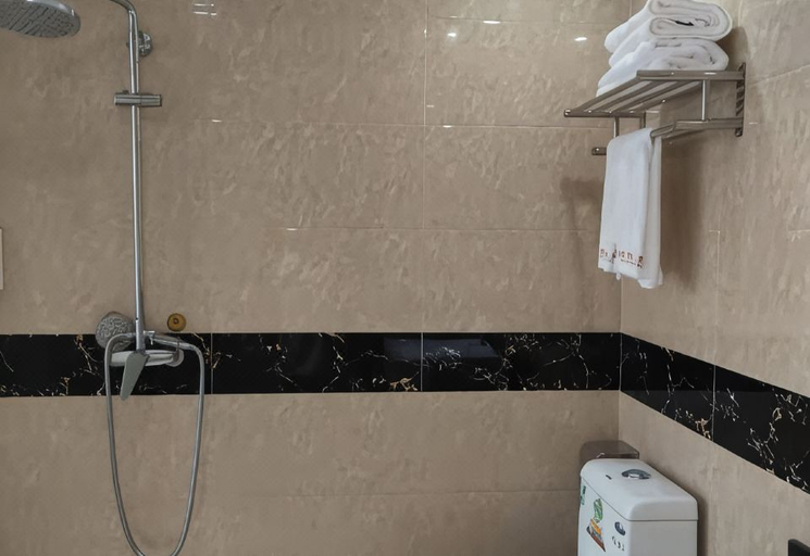 Bathroom 3, Xiangsui Hotel, Yongzhou
