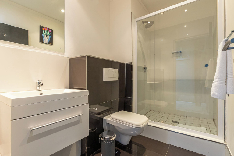 Bathroom 4, ITC Hospitality Group Two Bedrooms Icon Building, City of Cape Town