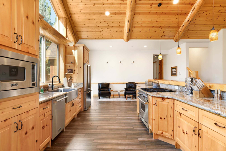 Others 5, Heavenly Log Home#1750, San Bernardino