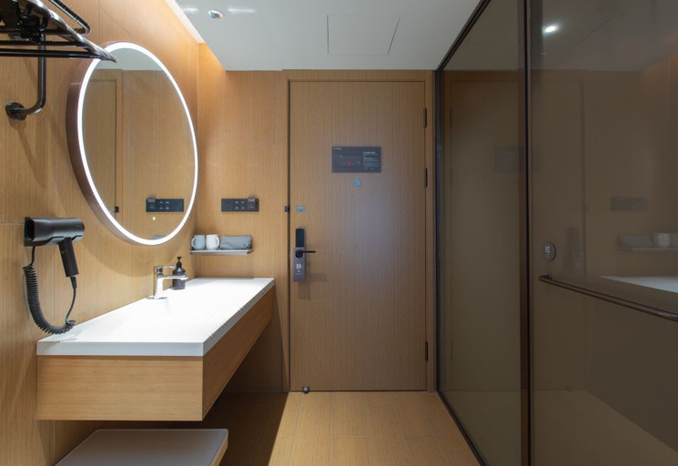 Bathroom 3, Ji Hotel Xiangyang People's Square Daqing East Road, Xiangfan