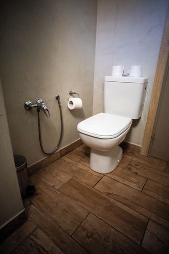 Bathroom 4, Acqua Viva Village, La Marsa