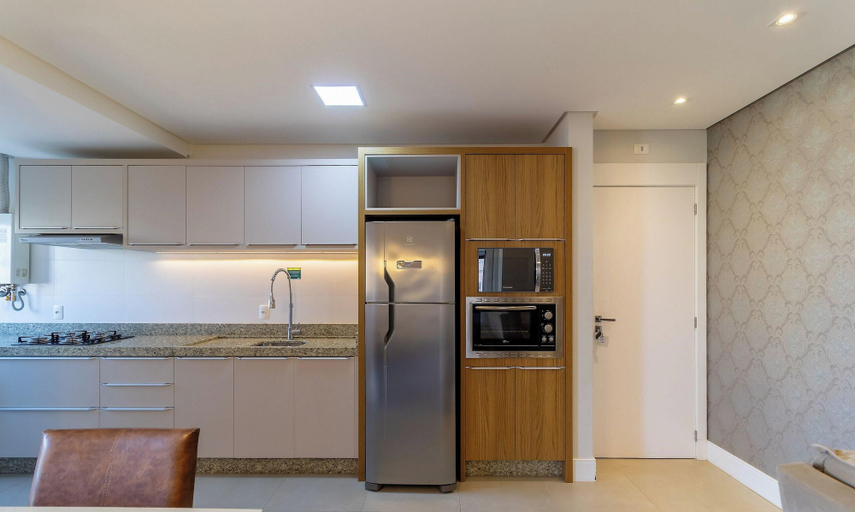 Private kitchen 4, Apt sea View, Pool Condo, 300m to Beach Csd0302, Bombinhas